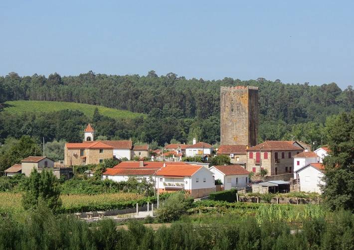 Vallée do Minho: La route do Vinho verde Alvarinho et des Châteaux 